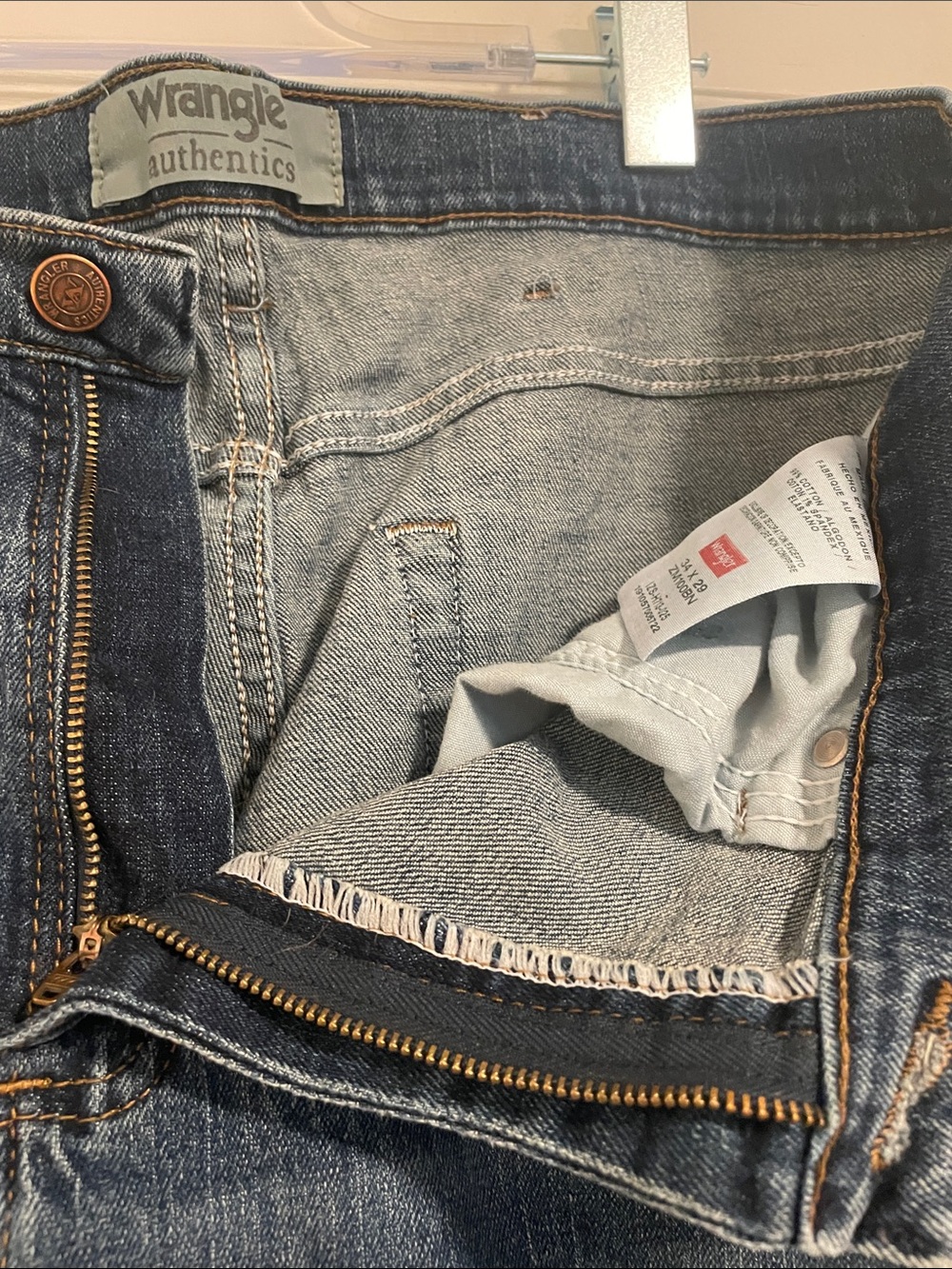 Wrangler Authentics jeans - Picture 3 of 4